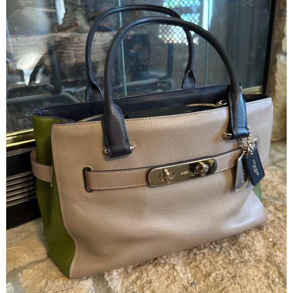Coach Swagger Carryall Colorblock 2014-2016 - Picture 1 of 13